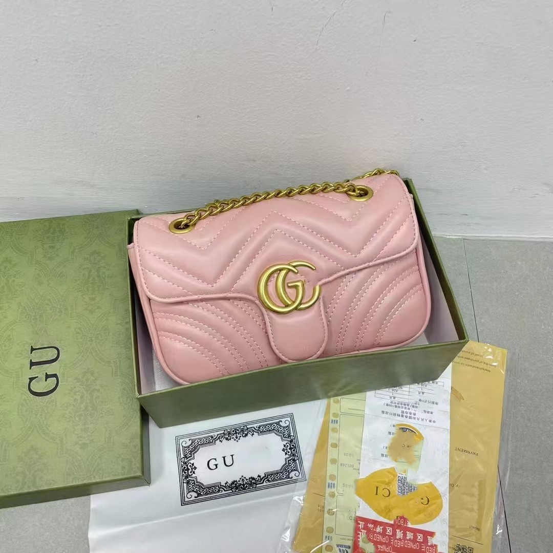 더블 g 백 여성용 가방 구찌 클래식한 작은 향기 퀼팅 체인 백 고급스러운 느낌의 스타일리시한 숄더 크로스백