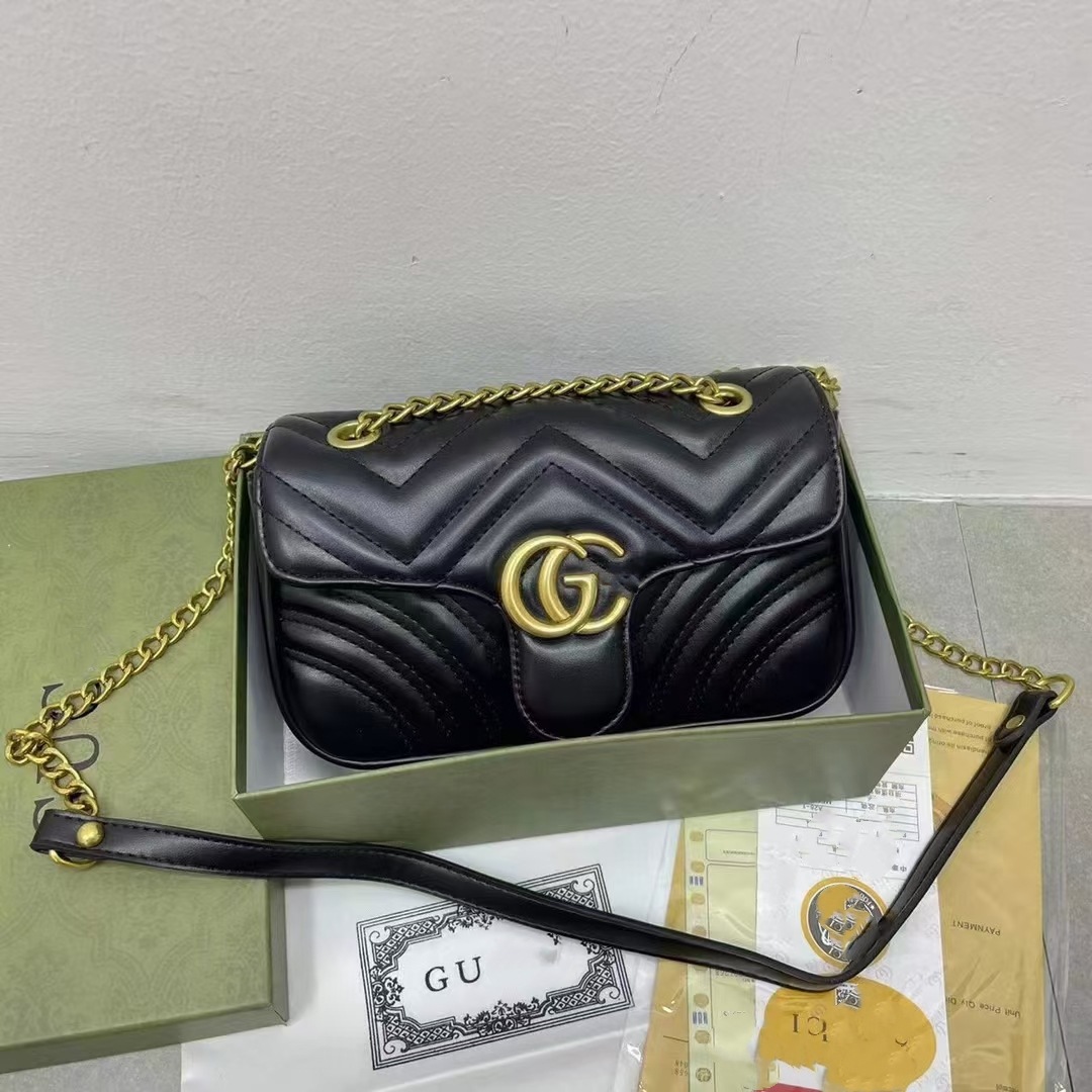 더블 g 백 여성용 가방 구찌 클래식한 작은 향기 퀼팅 체인 백 고급스러운 느낌의 스타일리시한 숄더 크로스백