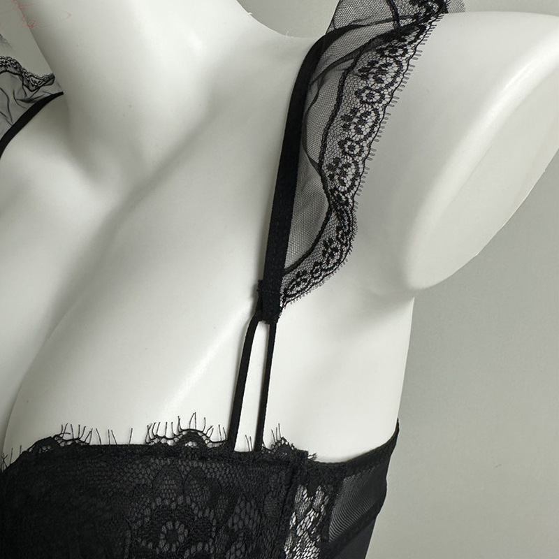 섹시 란제리 섹시한 레이스가 달린 여성 가슴 깔개 잠옷 스타일의 끈이 달린 홈 유니폼