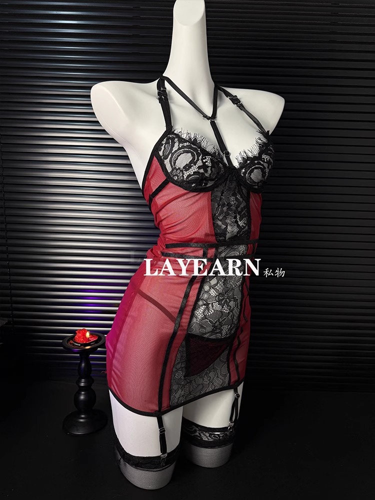 섹시한 의복 섹시 섹시한 잠옷 속옷을 입은 여성