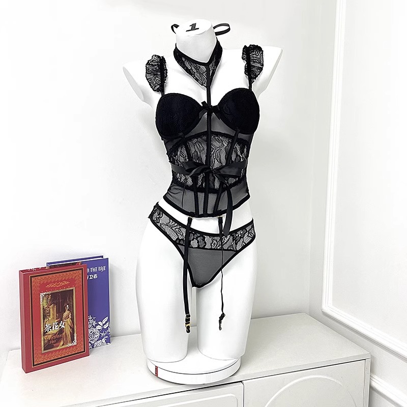 스타일링 속옷 미국식 피시본 탱크탑 여성용 가슴패드 일체형 튜브탑 짧은 기장의 재킷을 입는다