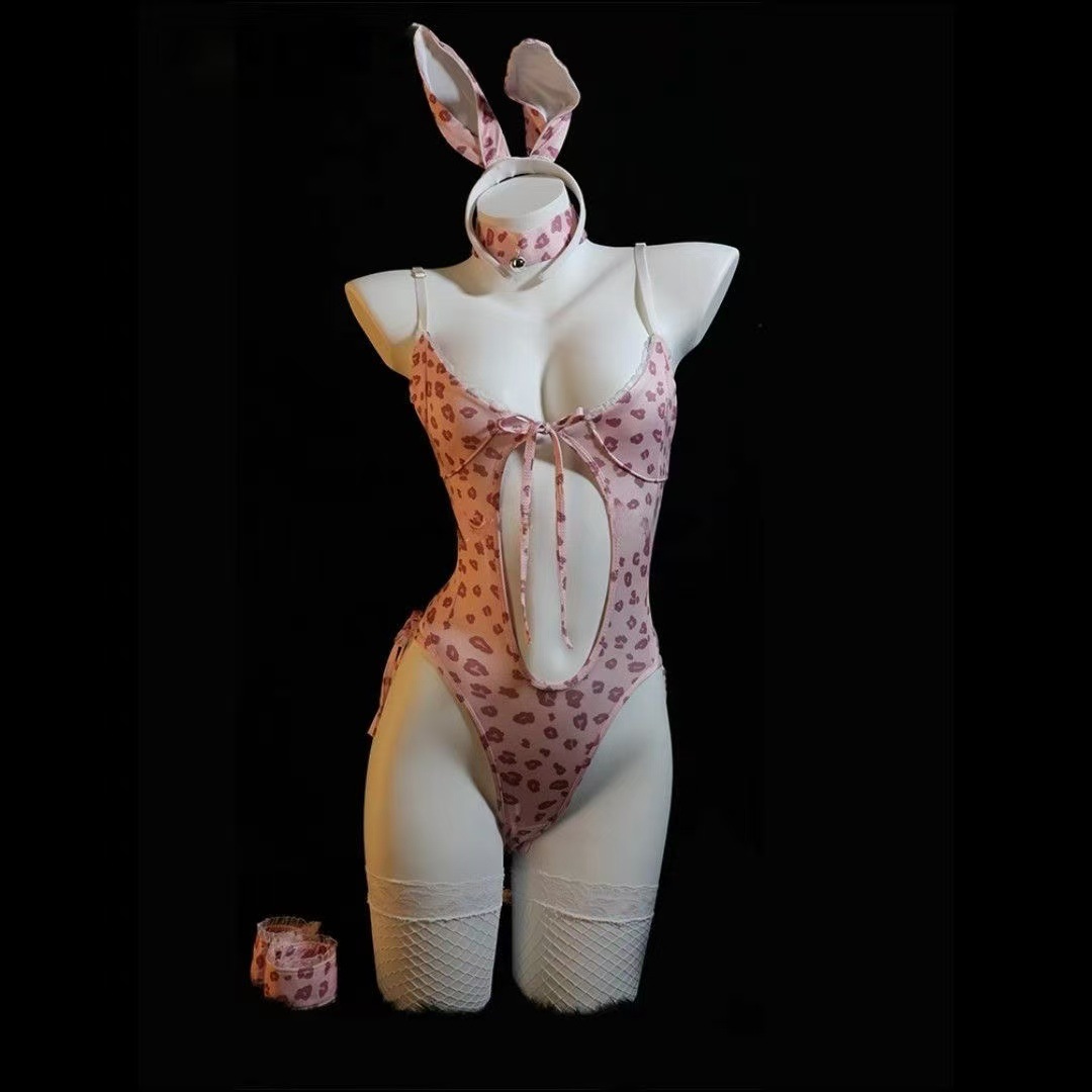 섹시 란제리는 순수한 욕망의 속옷이고 녀제복은 금욕의 섹시 제복 토끼녀 섹시한 잠옷이다