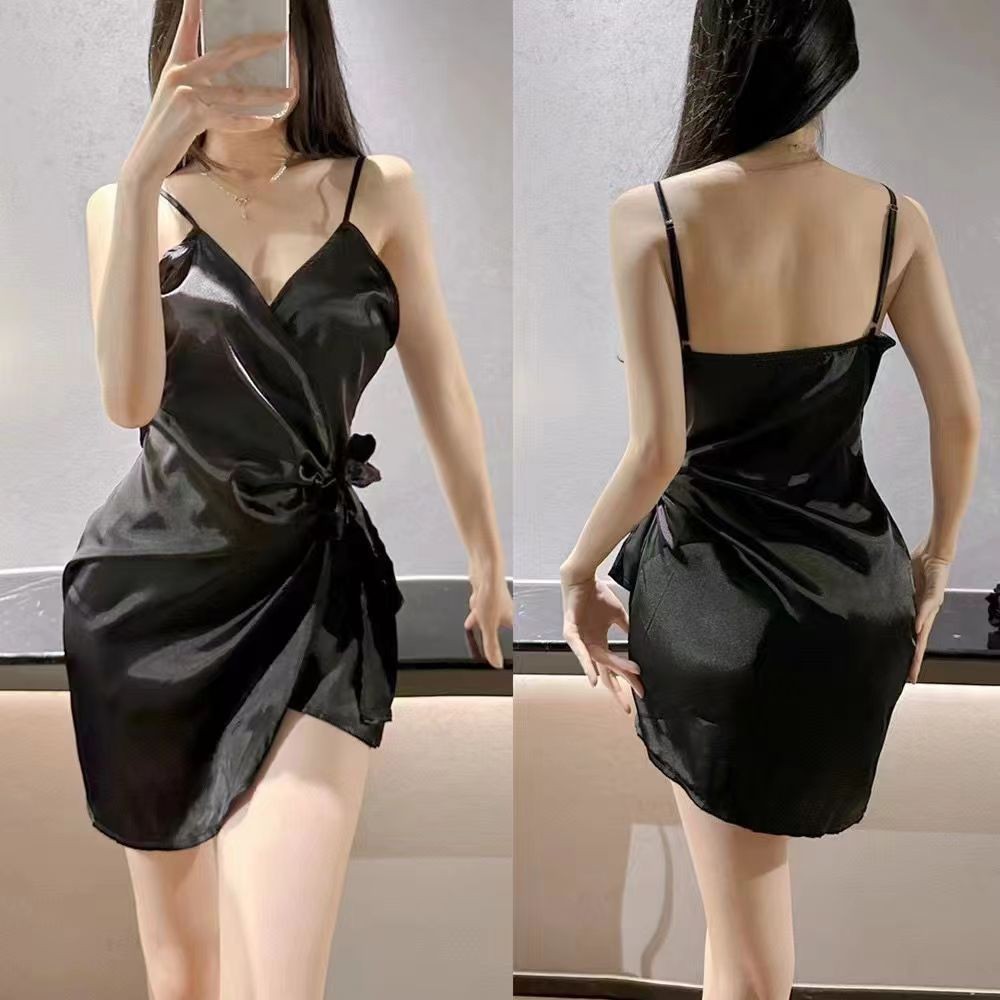 情趣内衣 女 纯欲 性感 V领 修身 褶皱 吊带 纯欲 复古 缎面 拼接