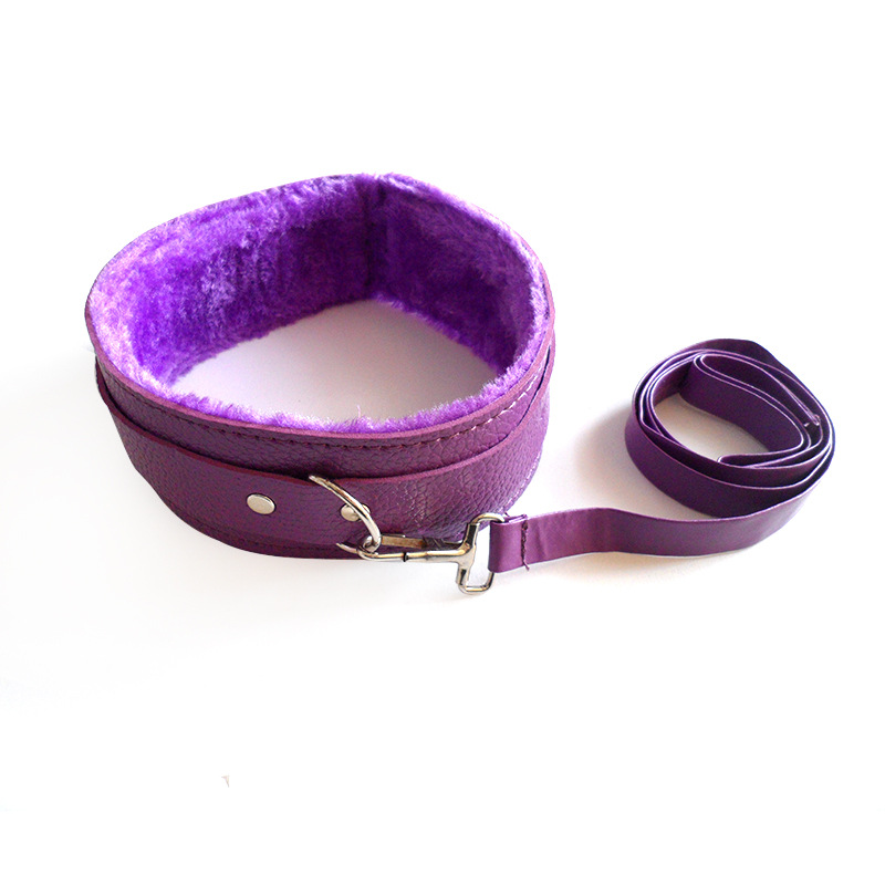 情趣 性用品 sm 毛绒 皮革 项圈 脖套 牵引 束缚 另类 男女用 调教 成人玩具