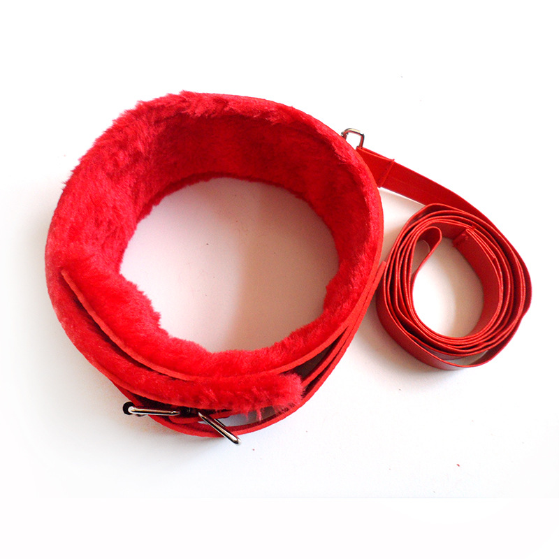 情趣 性用品 sm 毛绒 皮革 项圈 脖套 牵引 束缚 另类 男女用 调教 成人玩具