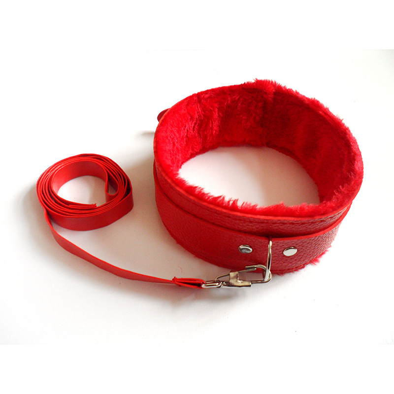 情趣 性用品 sm 毛绒 皮革 项圈 脖套 牵引 束缚 另类 男女用 调教 成人玩具