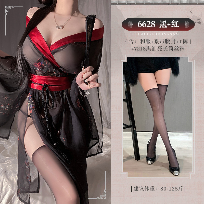 일본식 프린트 기모노 세트로 시스루 시스루 히프가 드러나는 6628 섹시 란제리를 유혹합니다