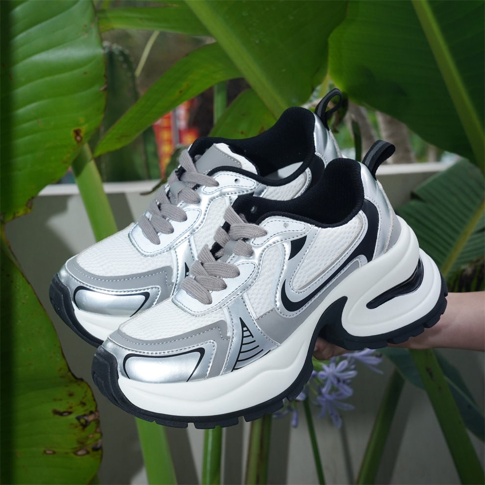 실버 가죽 두툼한 아빠 구두 여성도 키 높이 7 센티미터 스포티한 스니커즈