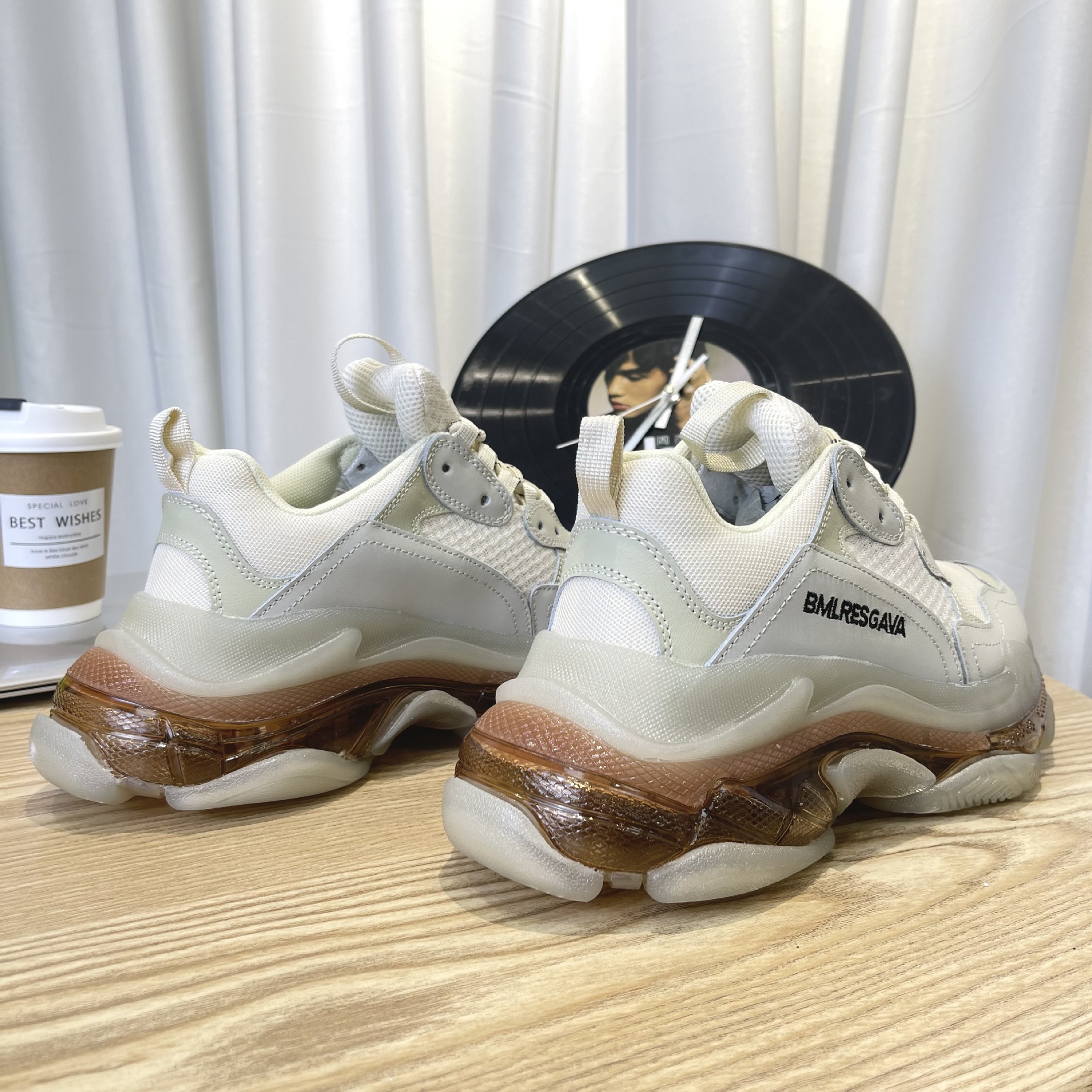 남성 쿠션 아빠 구두 올화이트 패셔너블 우먼 깔창 키높이 스니커즈