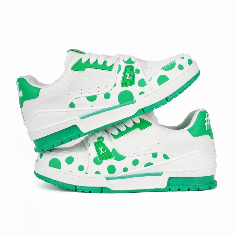 신상 레더 트레이너 (trainer) 브랜드의 캐주얼화 남녀 캐주얼화 트렌디한 캐주얼화입니다