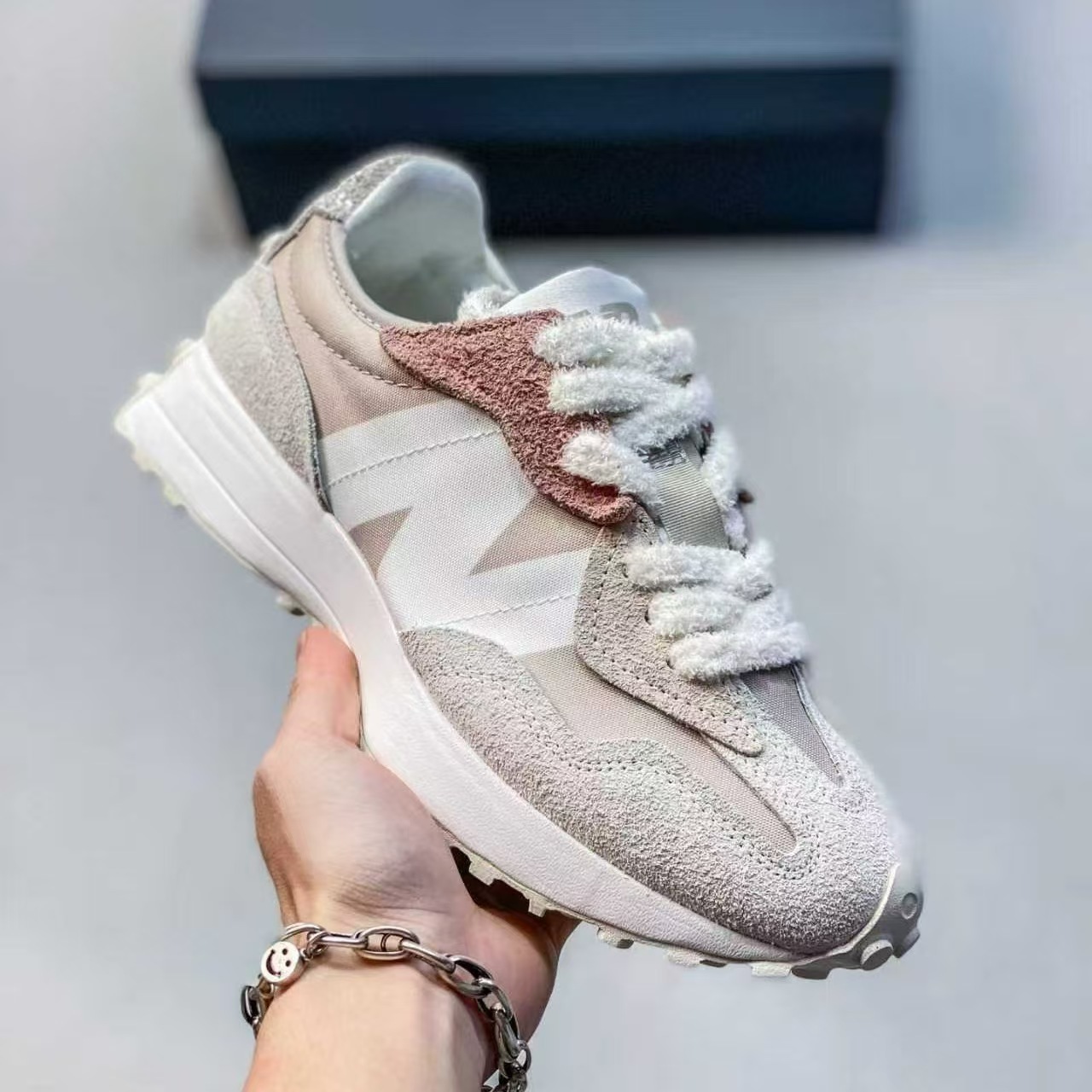 뉴 발란스 nb 오리지널 그레이 남녀 키높이 러닝화