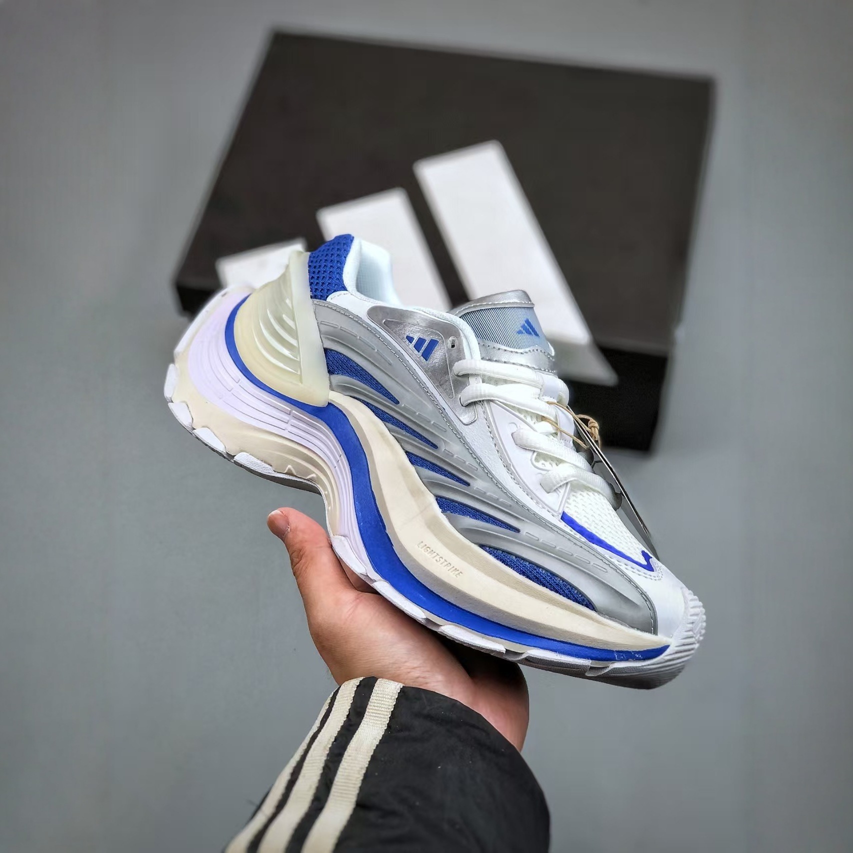 아디메스 xlgmtw 신상품 남녀용 슈즈 로우 메시 빈티지 러닝화 통굽 아빠 슈즈