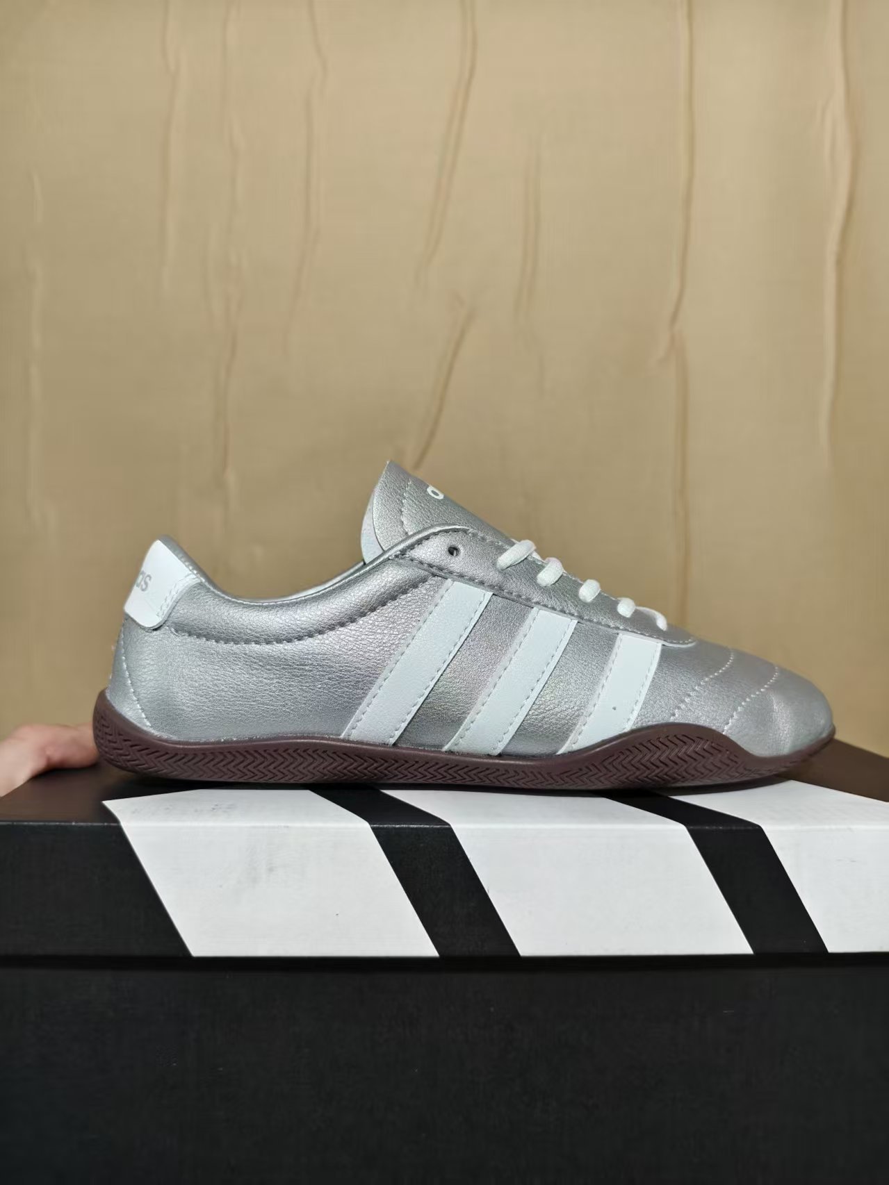 f50 축구화 남성용 통기성 가벼운 실전 훈련화 블루 화이트 클래식