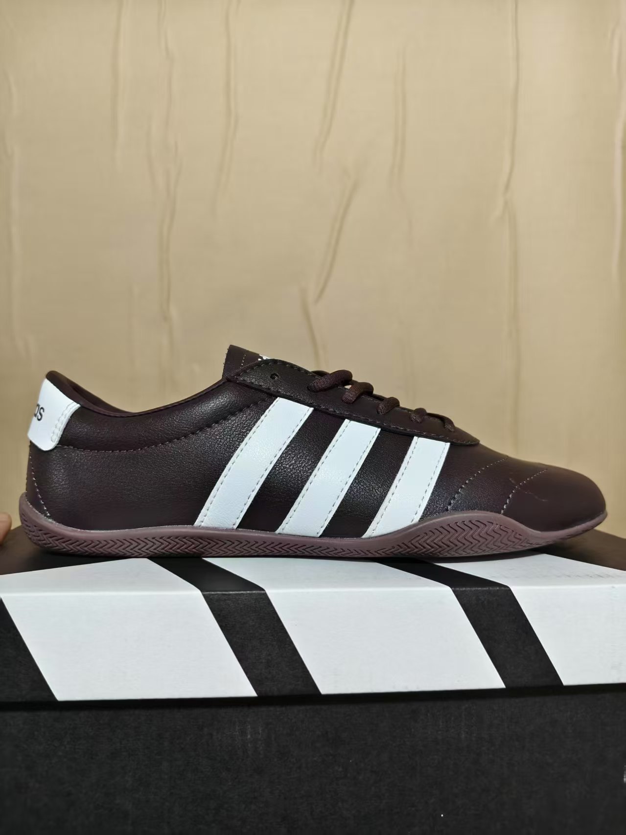 f50 축구화 남성용 통기성 가벼운 실전 훈련화 블루 화이트 클래식