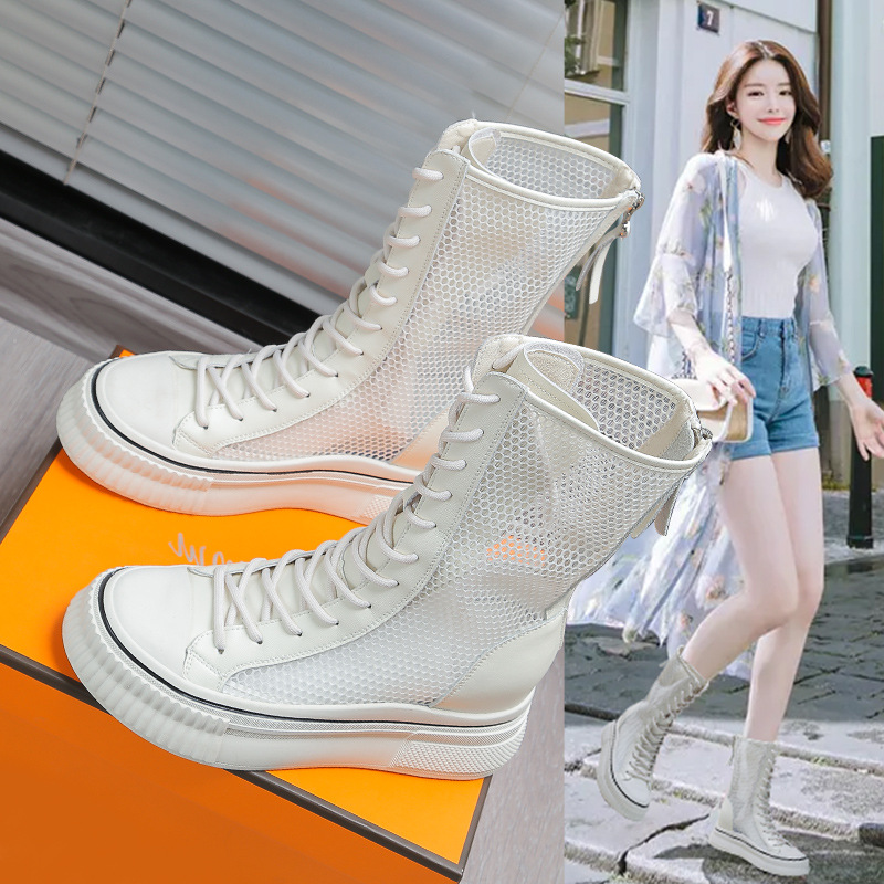 여름 가죽 소재의 얇은 망사 부츠 여성용 새로운 스타일 어디에나 걸칠 수 있는 두꺼운 밑창 키높이 여성용 펀칭 부츠