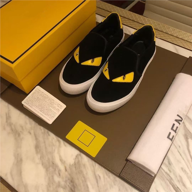 새로운 유행 악마 라이트 럭셔리 미니 몬스터 한 발에 슬립온 캐주얼 로퍼 캐주얼 남성화