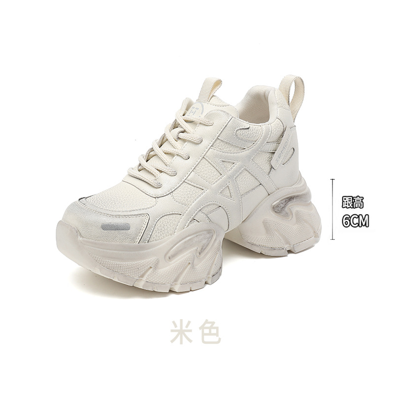 통굽 키높이 아빠 슈즈녀 2025가을 겨울 신상품 가죽 스니커즈 어디에나 매치해 발이 작아 보이는 단화