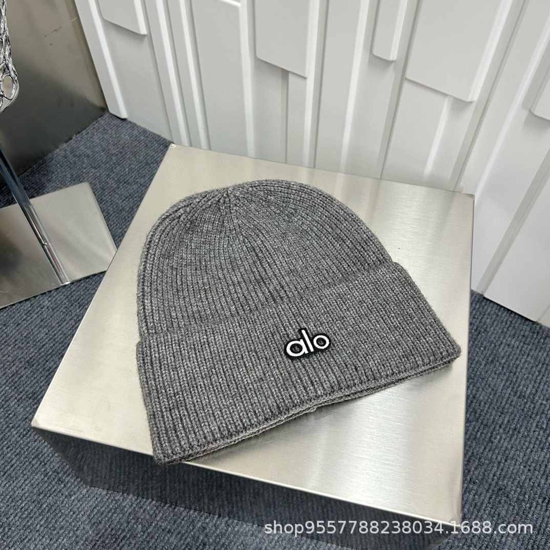 가을 겨울 신상 alo 코튼 비니 니트
