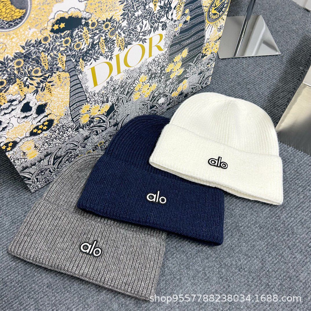 가을 겨울 신상 alo 코튼 비니 니트