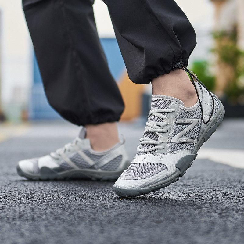 뉴 발란스 mt100 남녀 빈티지 맨발 아쿠아슈즈 트렌드