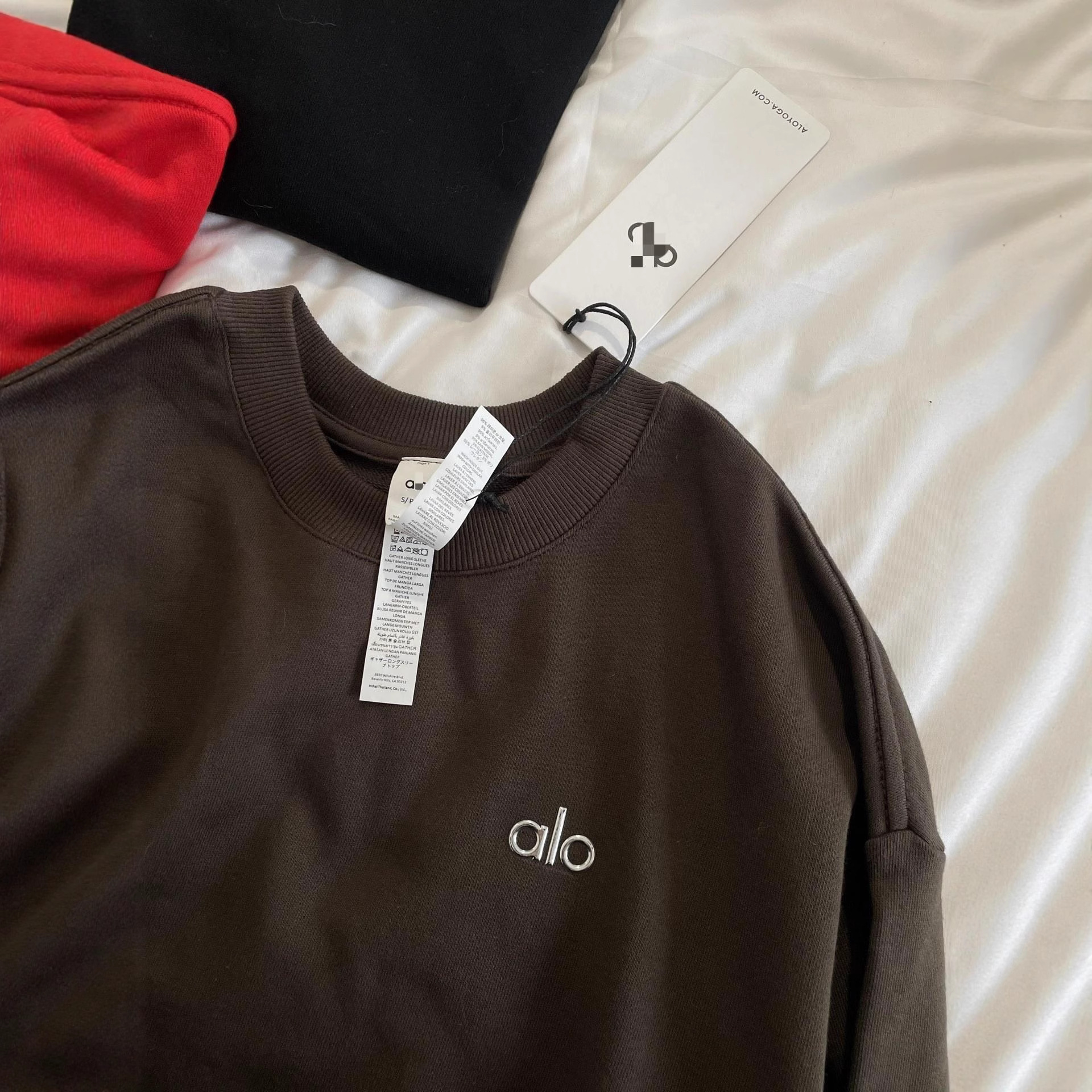 알로 라운드 긴팔 루즈핏 커플 맨투맨