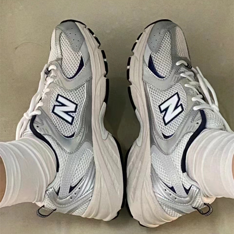nb530 실버 커플 아빠 슈즈 남녀 키높이 캐주얼 스니커즈 mr530sg 편함