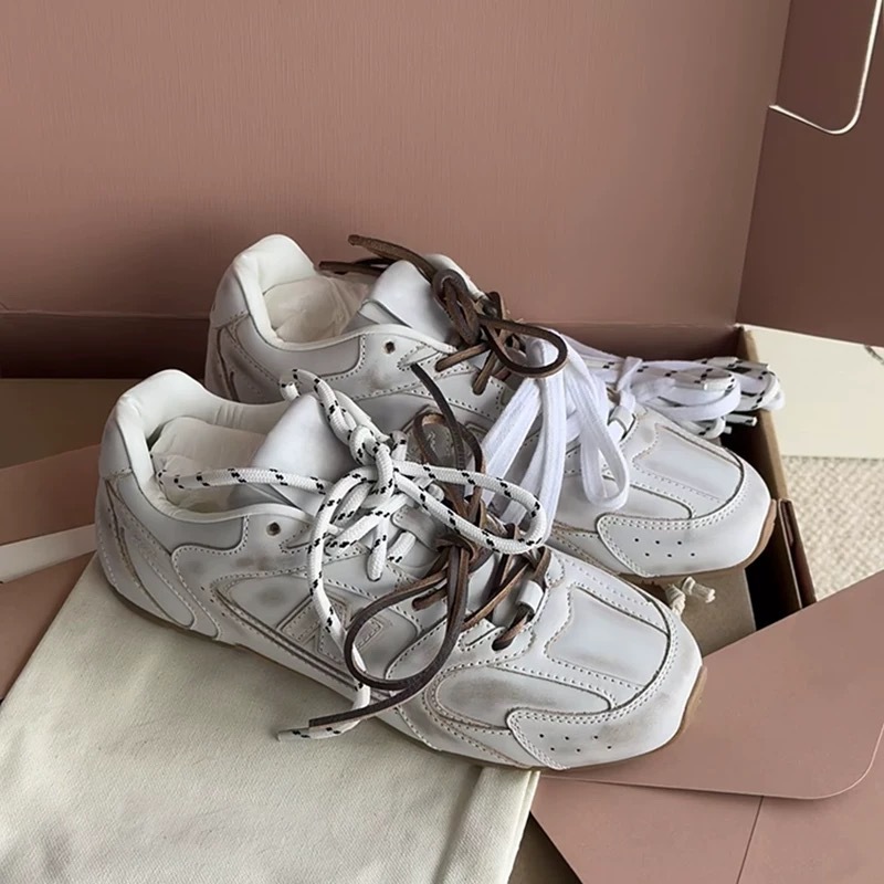 리얼 가죽 빈티지 실버 530 유니폼 여성 스포츠 슈즈 25 종 커플 캐주얼화