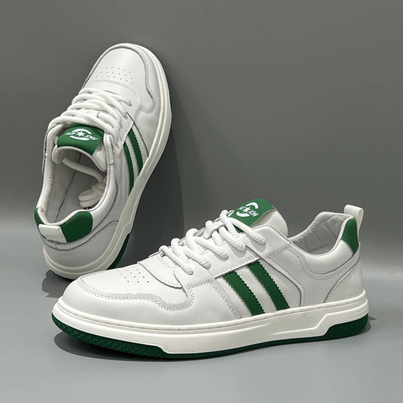 남성용 가죽 슈즈 봄 신상품 흰색 슈즈 남성 캐주얼 슈즈 독일화 슈즈 남성 패션 브랜드 고급 느낌의 조화