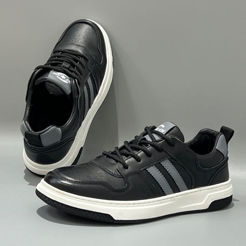 남성용 가죽 슈즈 봄 신상품 흰색 슈즈 남성 캐주얼 슈즈 독일화 슈즈 남성 패션 브랜드 고급 느낌의 조화