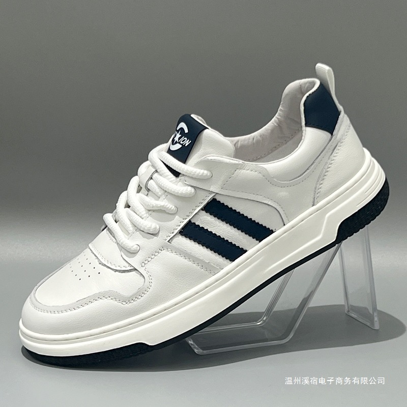 남성용 가죽 슈즈 봄 신상품 흰색 슈즈 남성 캐주얼 슈즈 독일화 슈즈 남성 패션 브랜드 고급 느낌의 조화