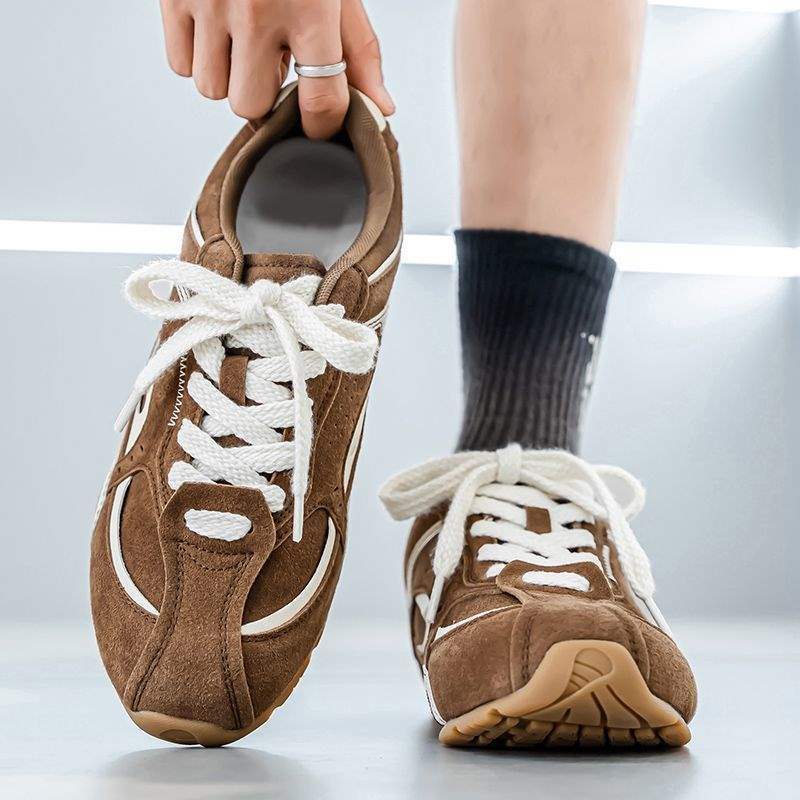 슈즈 남성 스타일 2025 신모델 빈티지 브라운 레이싱 슈즈 캐주얼 슈즈 패셔너블 슈즈 남성 검프 슈즈