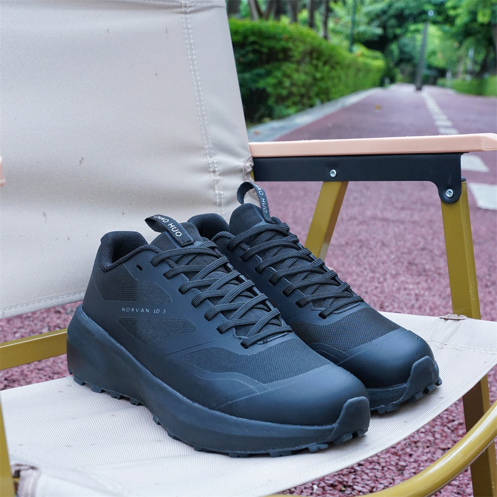 남녀의 클래식한 통기성 트레킹 트레킹 스니커즈