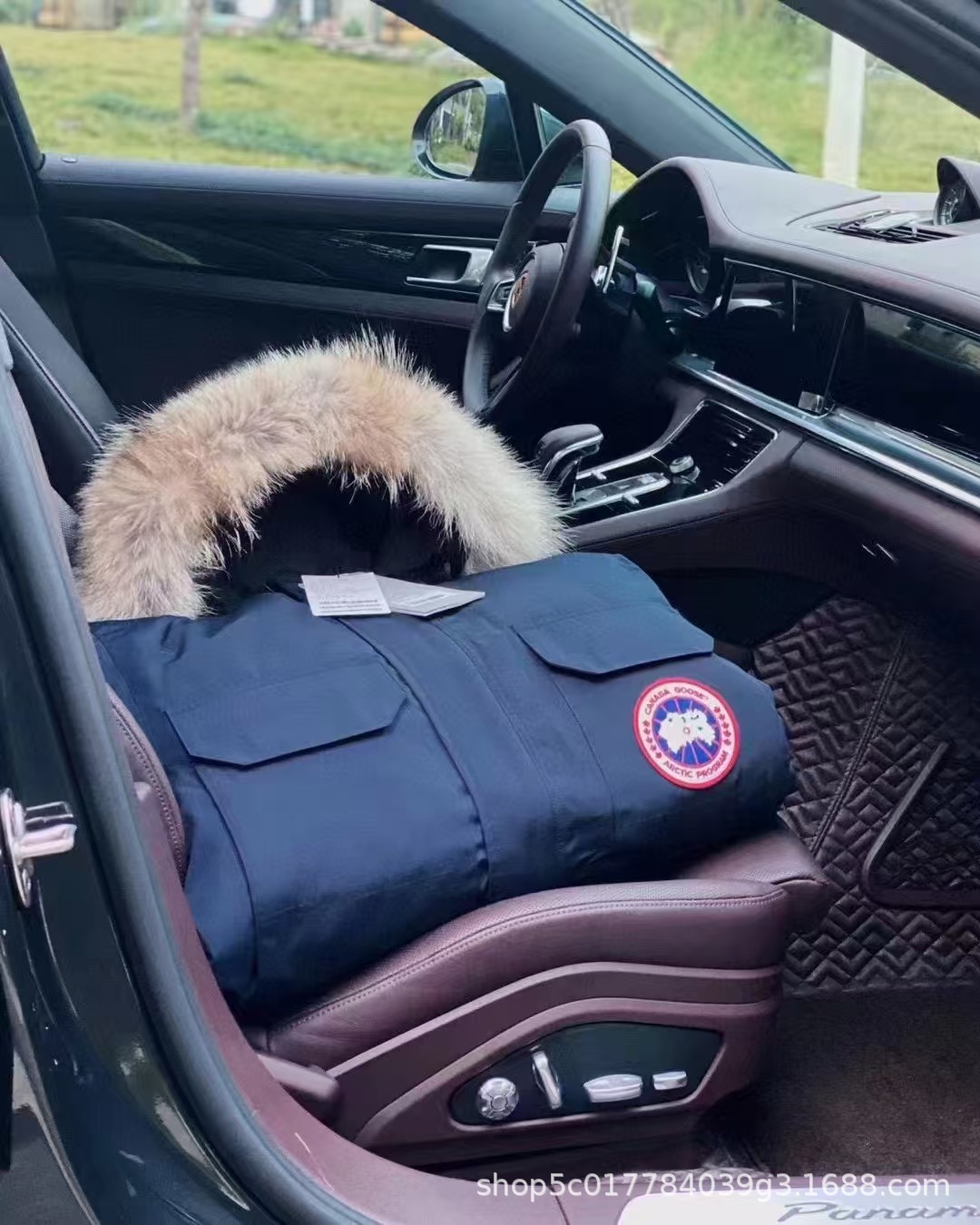 남녀 패딩 기장의 카고 코트 커플 기장으로 극복