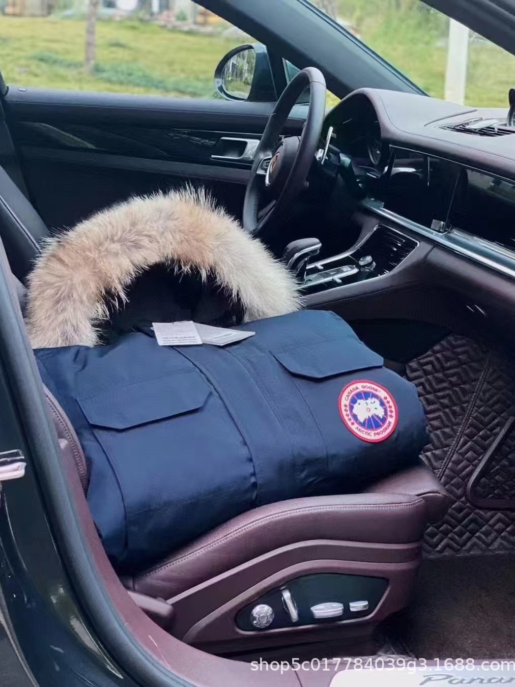 남녀 패딩 기장의 카고 코트 커플 기장으로 극복