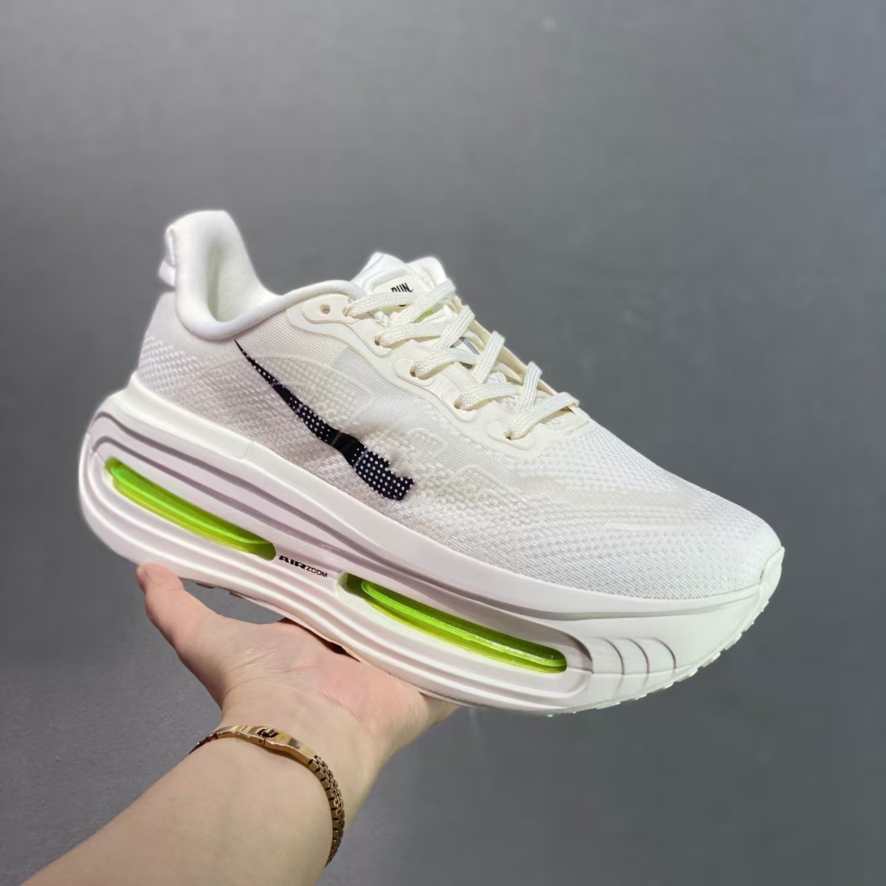 보메로프레미움 페가수스 통창 쿠션 마라톤 쿠션 남녀 펌프스