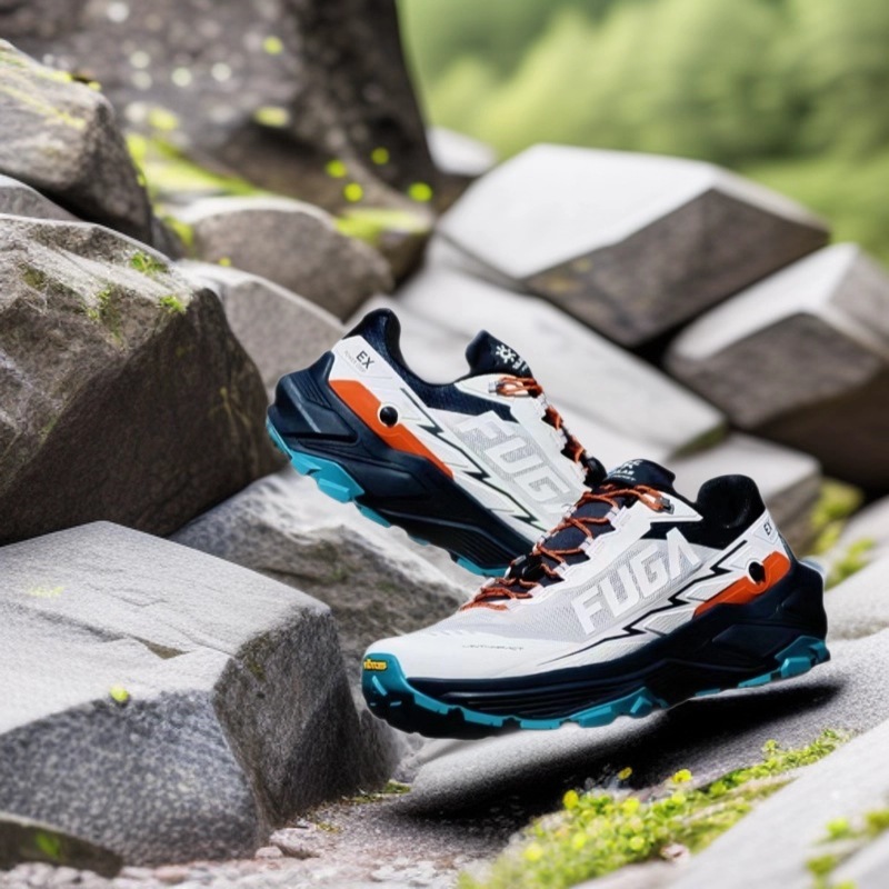 뛰어난 미끄럼 및 마모 방지 스포츠 등산화 아웃도어 스타일리시한 트레킹 등산화