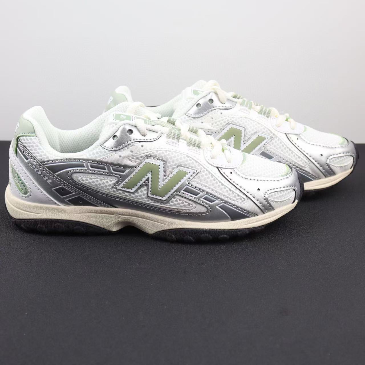 nb204l 신상 여름 n 자 남녀 공용 독훈 miu 계열 얇은 바닥 슈즈 라이프 캐주얼