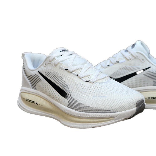 순수 vomero18 메쉬 통풍 레저 쿠션감 남녀 동일 러닝 스포츠 운동화