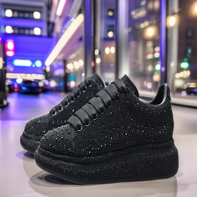 봄가을을 겨냥한 핫 다이아몬드 송편 통솔 스니커즈 가죽 남녀 단화 슈즈