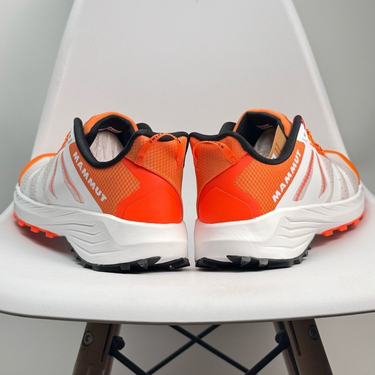 여름 남녀 공용 등산 트레킹화 미끄럼 마모 방지 아웃도어용 스니커즈