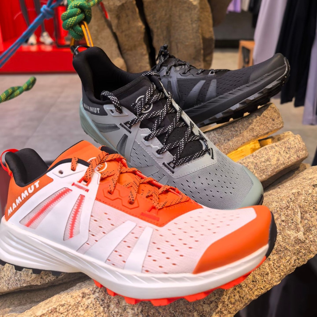 여름 남녀 공용 등산 트레킹화 미끄럼 마모 방지 아웃도어용 스니커즈