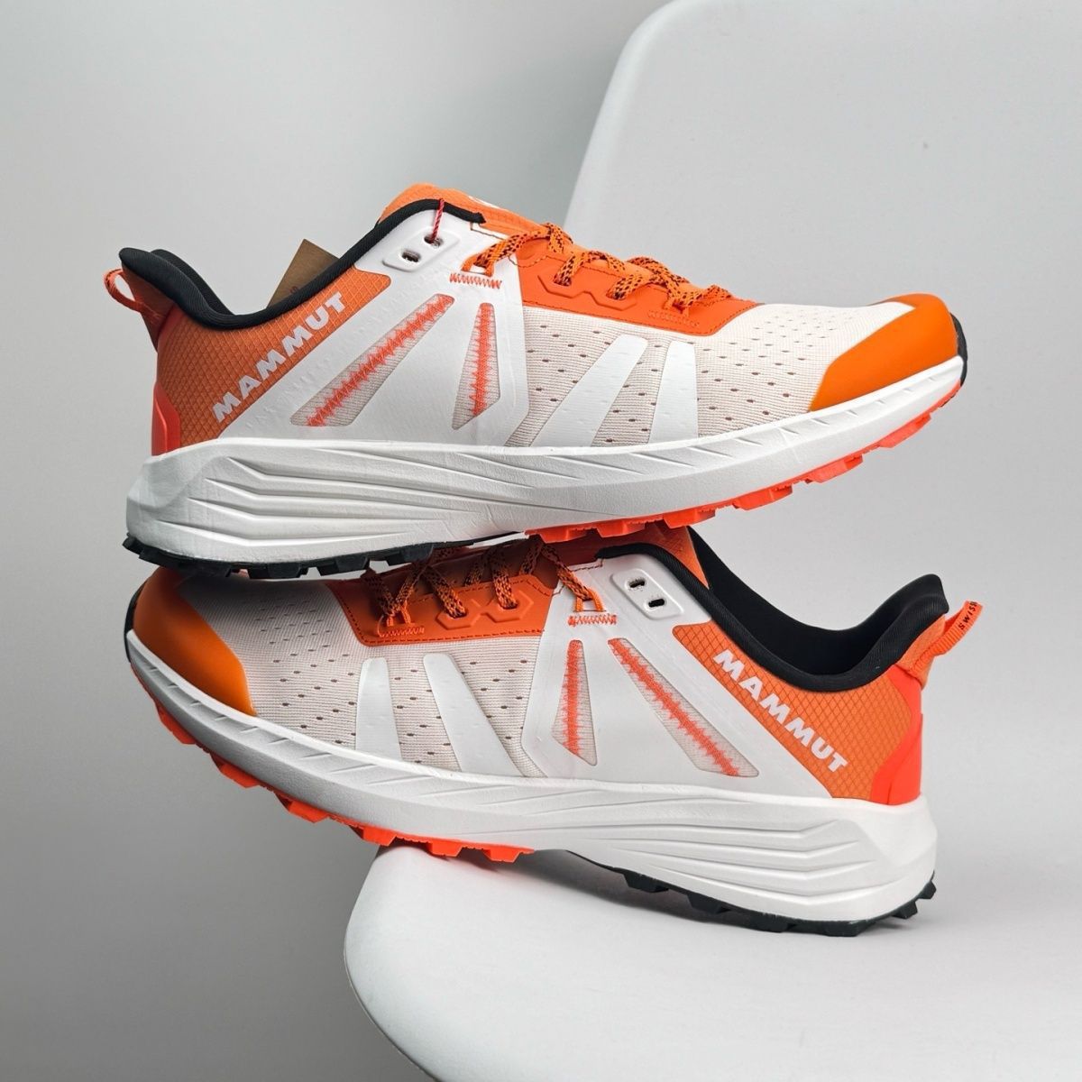 여름 남녀 공용 등산 트레킹화 미끄럼 마모 방지 아웃도어용 스니커즈