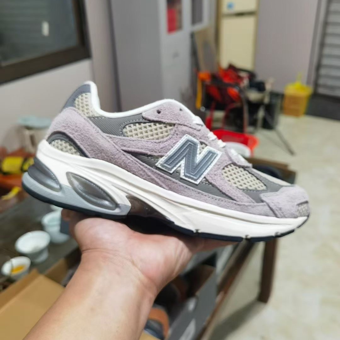 nb2010 메쉬 쿠션 러닝화 남녀 복고 모두 어울리는 아빠 신발 캐주얼 통근 운동화