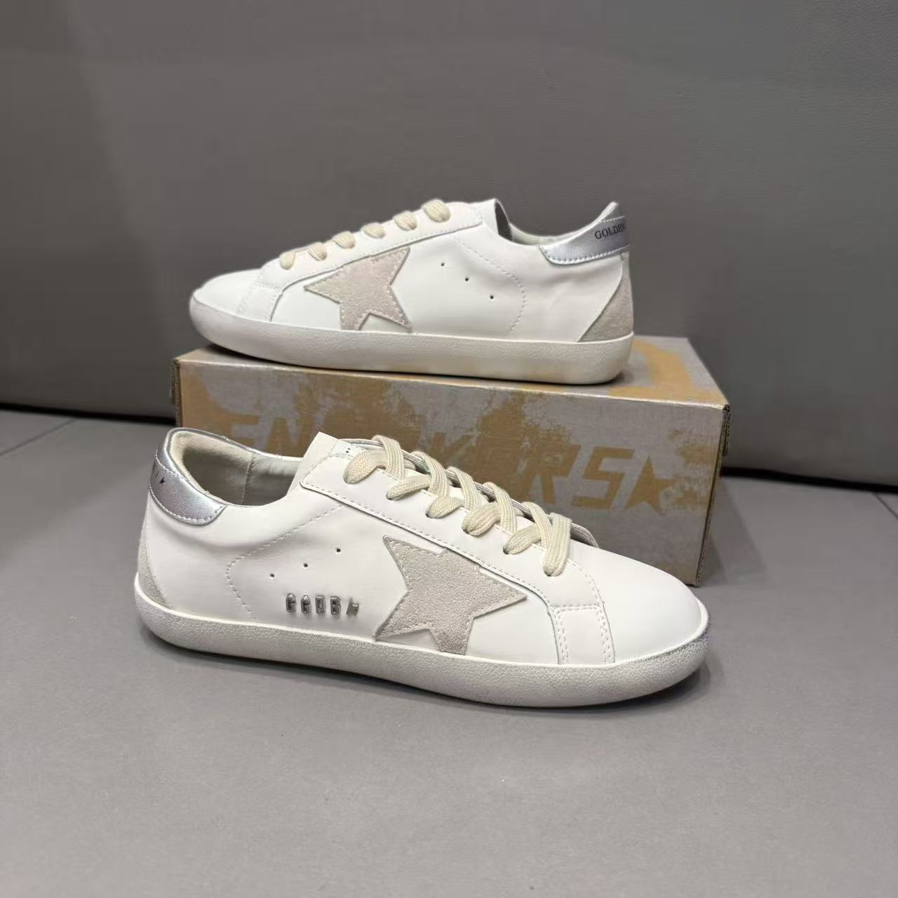 신상 빈티지 ggdb 속 키높이 별 커플 티슈즈 레게릭 캐주얼 리얼 가죽 어디에나 매치할 수 있는 빈티지 코리아입니다