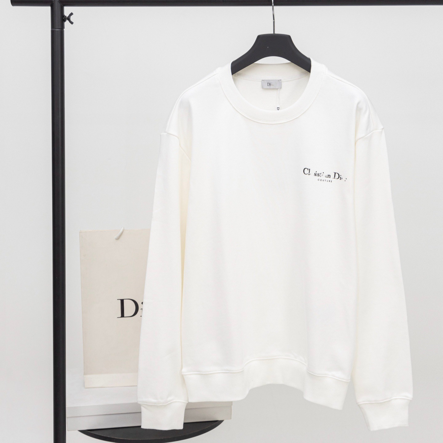 봄가을 신상 클래식 로고 레터링 프린트의 캐주얼 루즈한 라운드 긴팔 맨투맨