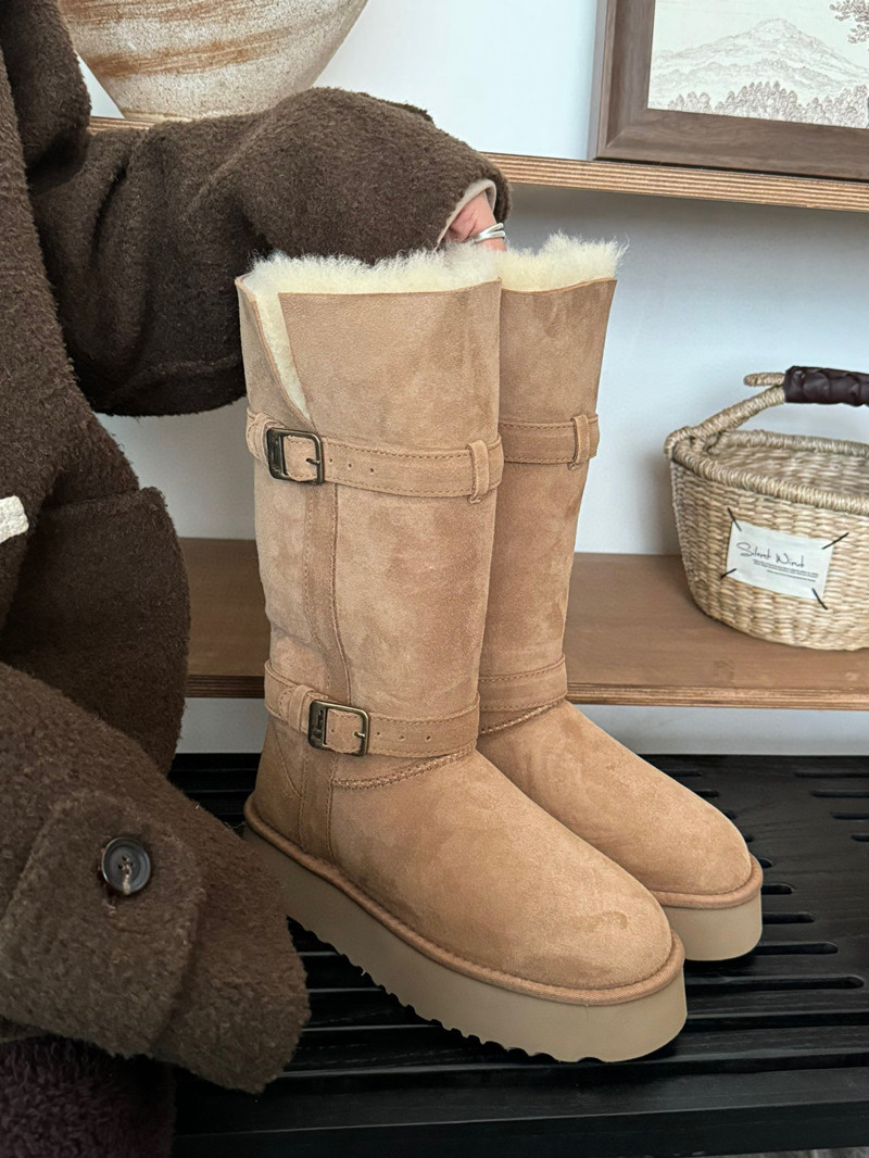 두꺼운 퍼 일체형 스노우 부츠 여성 겨울 보온 신상 스노우 부츠입니다