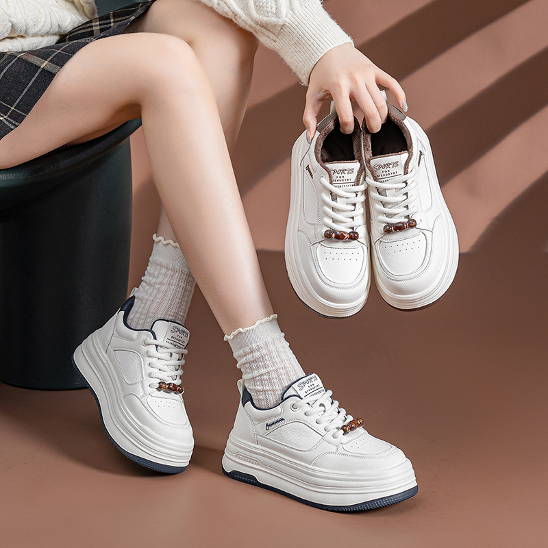 가을 겨울 통굽 흰 구두 여성용 벨벳 쿠션 편안한 플랫 스니커즈 여성화 여성용 큰 사이즈 여성화
