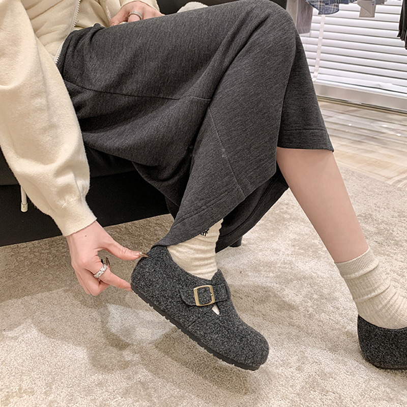 소가죽 퍼 버켄 슈즈 속 키높이 통굽에 기모 보온 슬립온 일자 포켓 슬리퍼 겨울 솜스니커즈