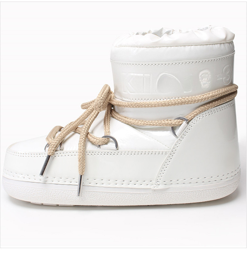 보온 스노우 부츠 여성 2025 새로운 겨울 여성 웨어 부츠 얇은 밑창으로 생수 방지가 되는 우주부츠