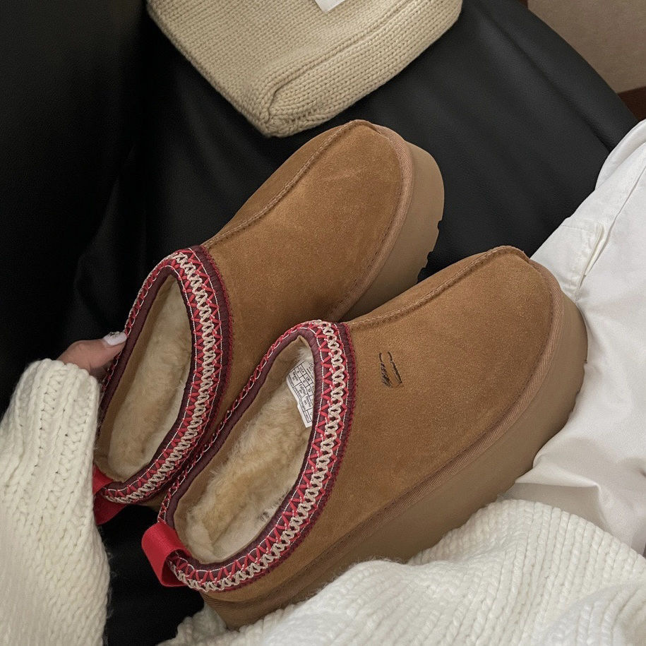 tazz 스노우 부츠 여성 2025 겨울 신상품 통솔 슬리퍼 위에 토트백을 신고 두꺼운 면화를 질질 끌어 미끄럼 방지